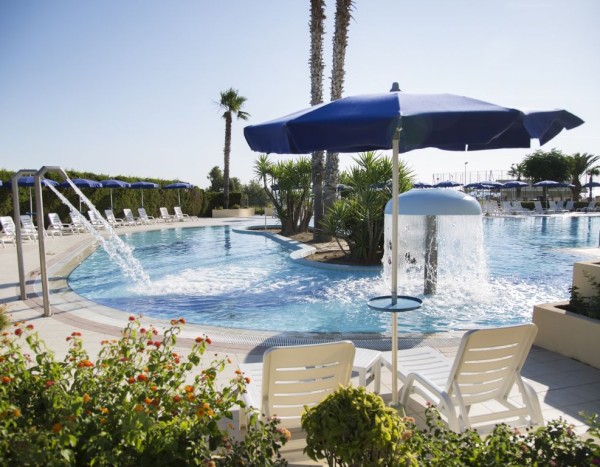 Hotel Village Paradise