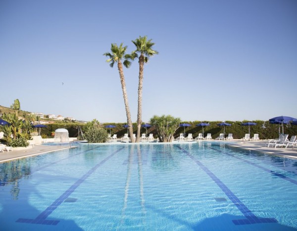 Hotel Village Paradise