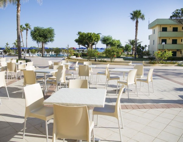 Hotel Village Paradise