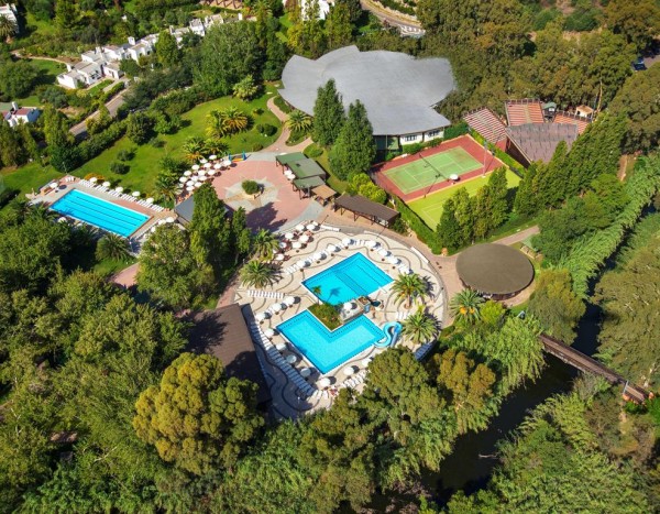 Calaserena Village