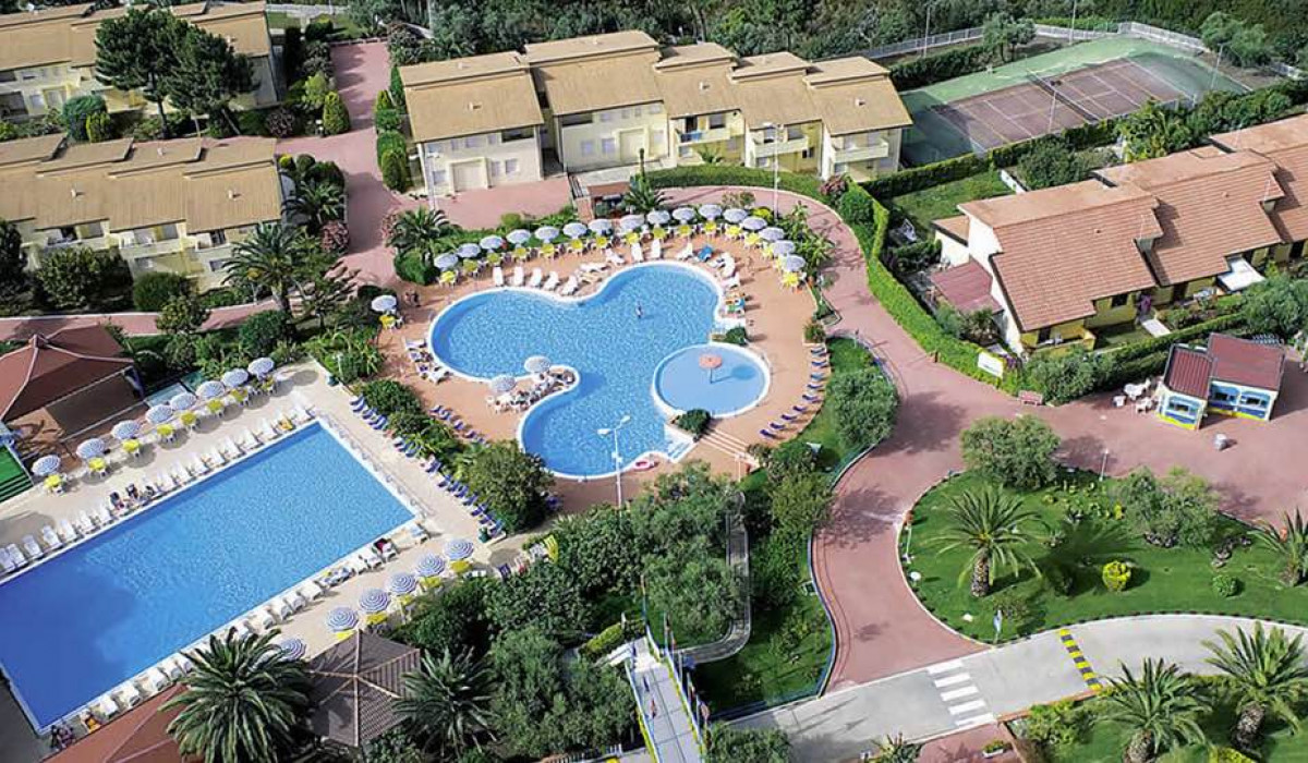 Villaggio Club La Pace - Villaggio Club La Pace panoramica piscine