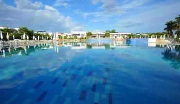 Riva Marina Resort