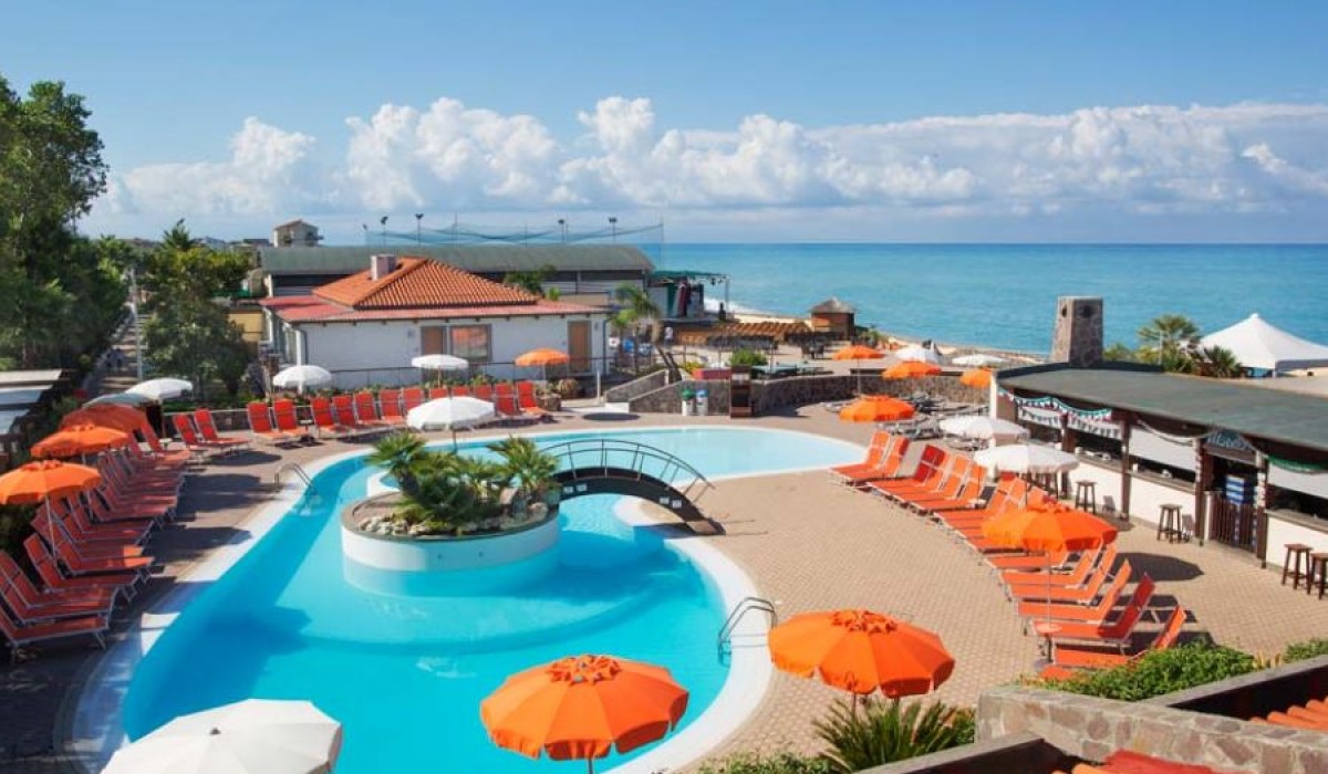 Le Mandrelle Beach Resort - Trevi Village Amantea