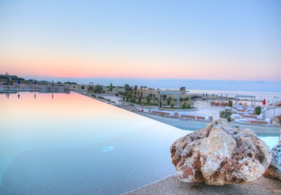 19 Resort Residence