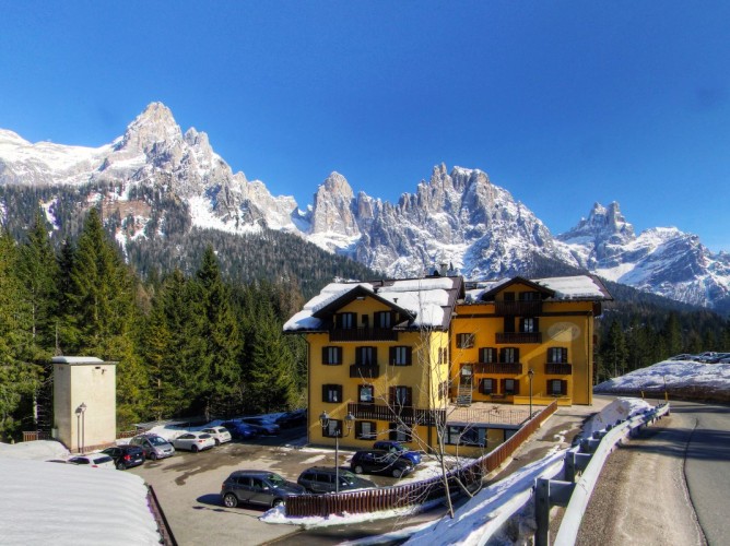 Hotel Fratazza - Facciata dell'Hotel