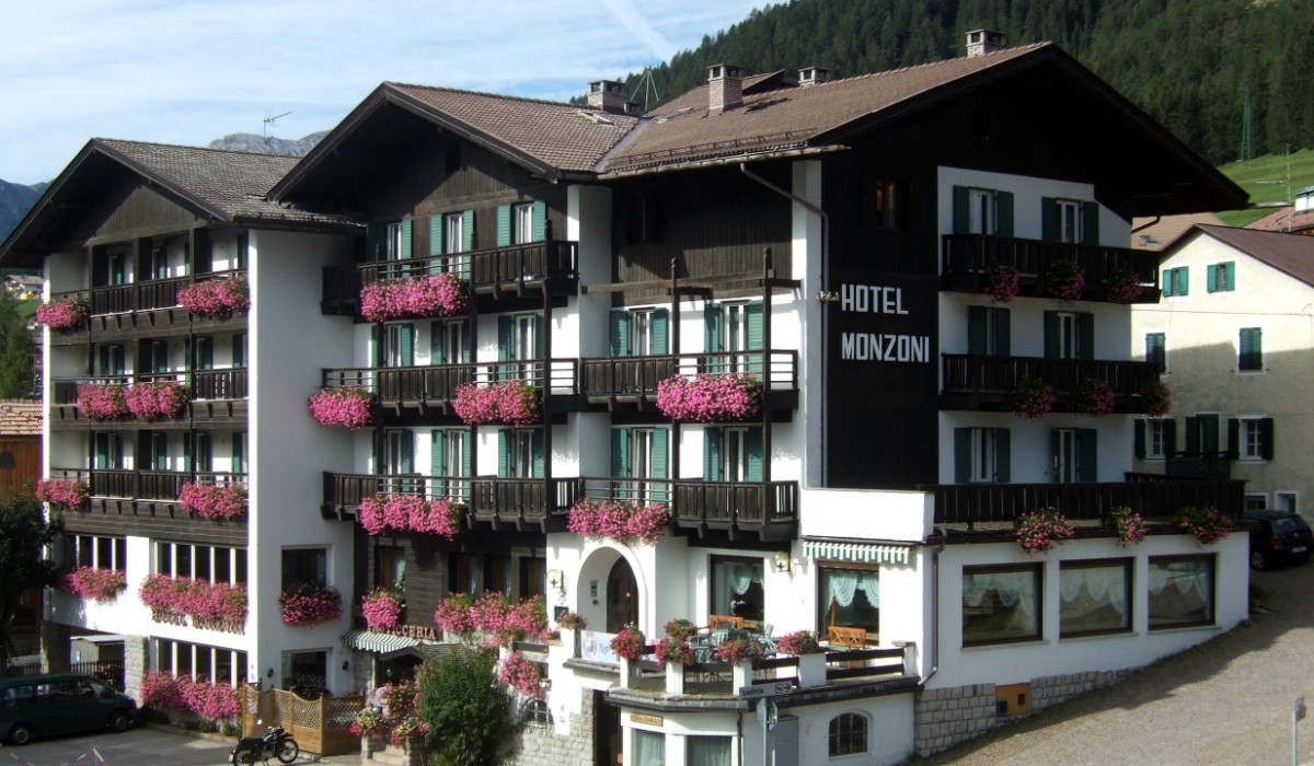 Hotel Monzoni
