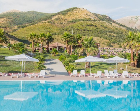 Apulia Hotel Villaggio Baia di Dino - Foto 1