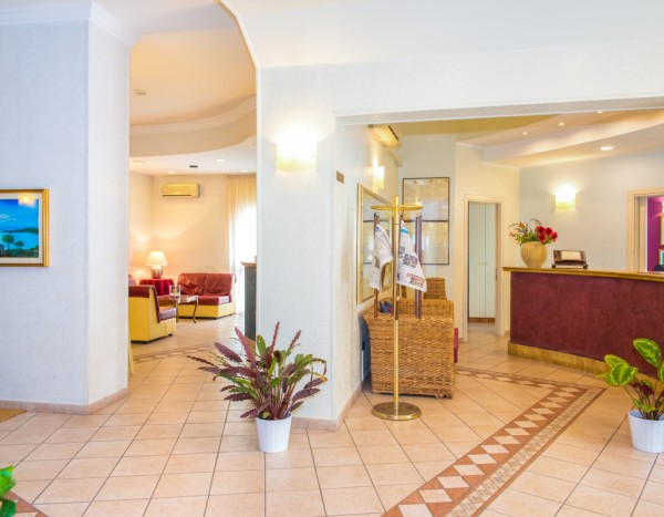 Hotel Tirreno
