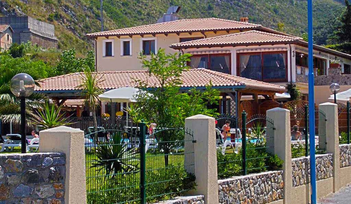Hotel Club Village Arcomagno