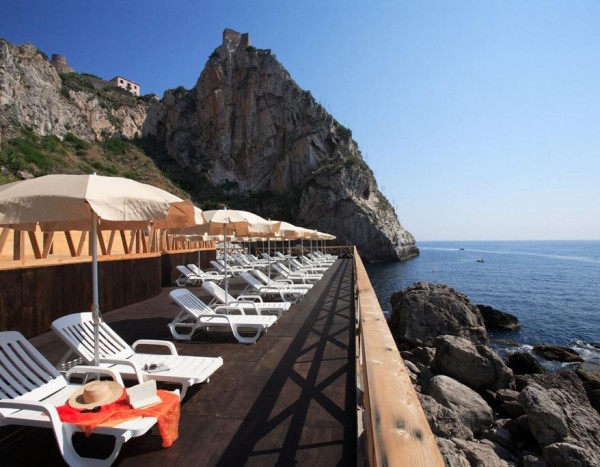 Capo dei Greci Resort