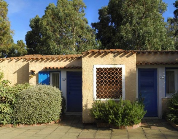 Bungalow Club Village