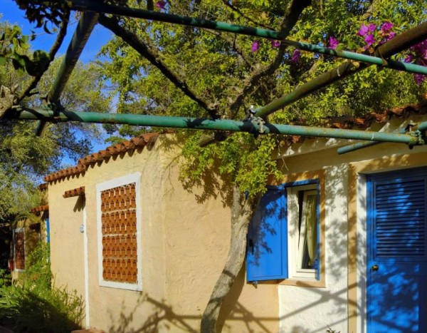 Bungalow Club Village