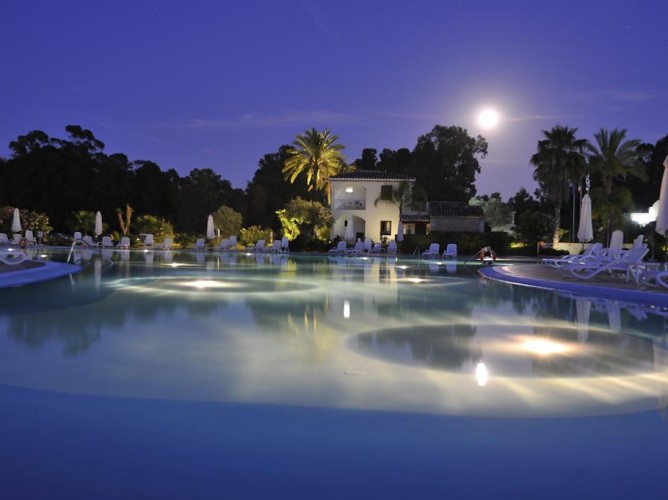 Marina Torre Navarrese Beach Resort - Marina Torre Navarrese Resort Notturno