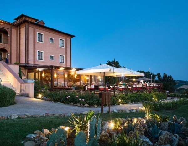 Saturnia Tuscany Hotel