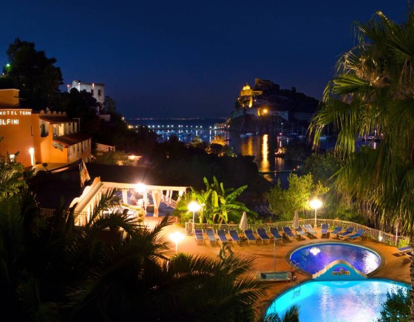 Strand Hotel Terme Delfini