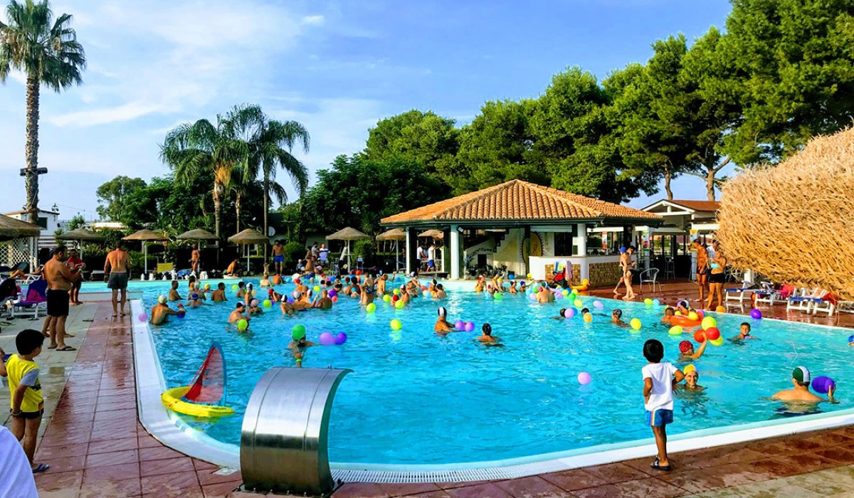 Villaggio Spiagge Rosse - Villaggio Spiagge Rosse piscina