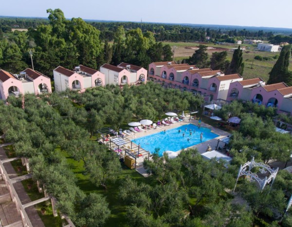 Family Village Hotel