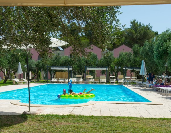 Family Village Hotel
