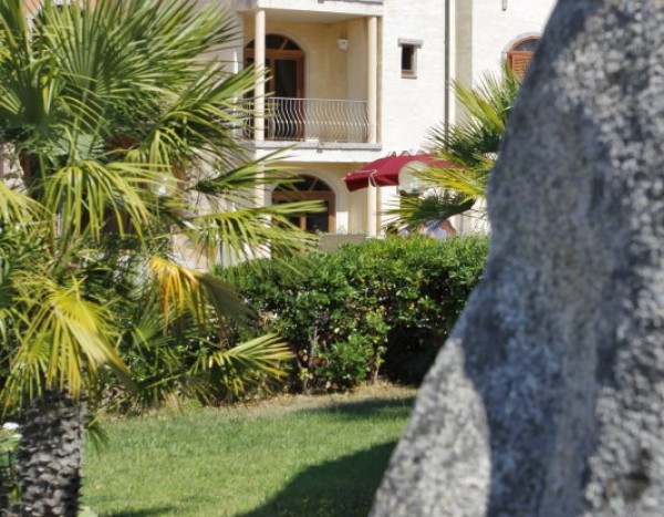 Club Esse Posada Beach Resort