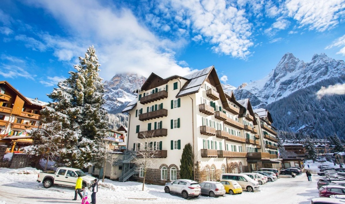 TH San Martino di Castrozza - Hotel Majestic Dolomiti panorama esterno 