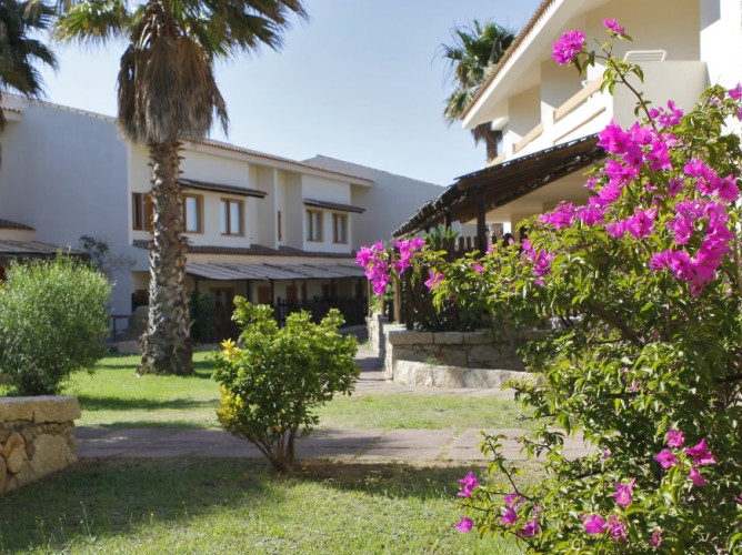 Club Esse Posada Beach Resort - Immagine 10