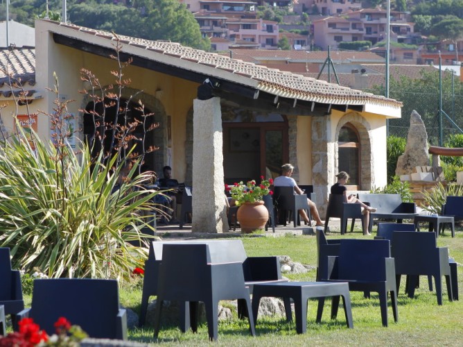 Club Esse Posada Beach Resort - Immagine 6