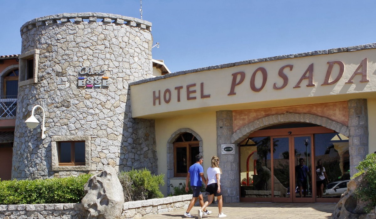 Club Esse Posada Beach Resort - Immagine 2