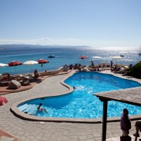 Shardana-Santa-Teresa-di-Gallura-piscina-1