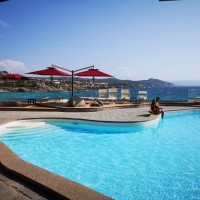 Shardana-Santa-Teresa-di-Gallura-piscina-mare-1
