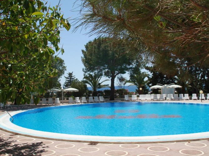 Villaggio Club Altalia - Villaggio Club Altalia piscina 6
