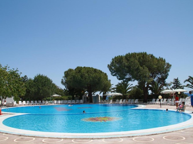 Villaggio Club Altalia - Villaggio Club Altalia piscina 3