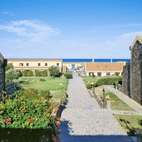 Villaggio Le Tonnare Stintino viale spiaggia