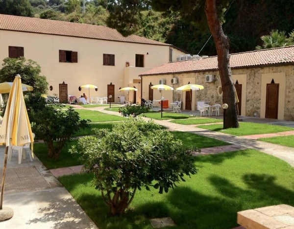 Fruit Village Baia delle Sirene