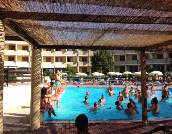 Meta Residence Hotel