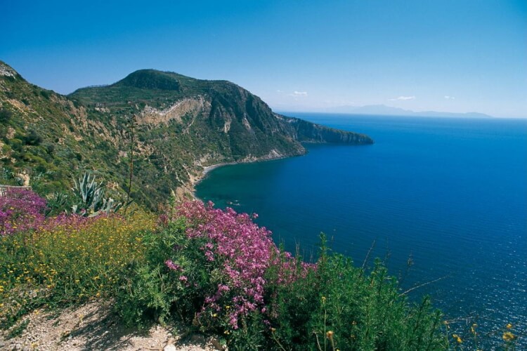 Sentiero della Sgarrupata isola d'Ischia