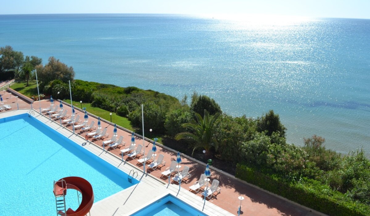 Futura Style Helios - Hotel Club Helios piscine