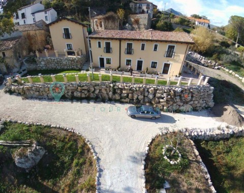 Borgo Donna Teresa - Foto 1