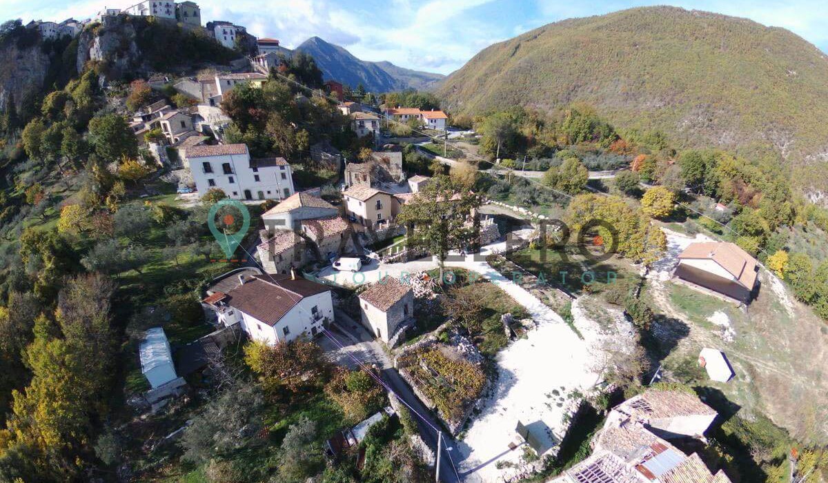 Borgo Donna Teresa - Borgo antico Castel San Vincenzo