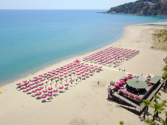 Club Esse Sunbeach - Club Esse Sunbeach spiaggia