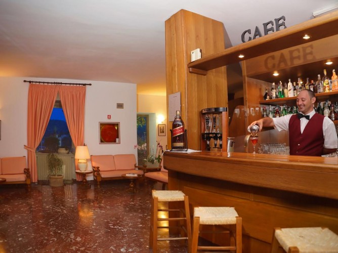 Hotel La Luna - Hotel La Luna bar