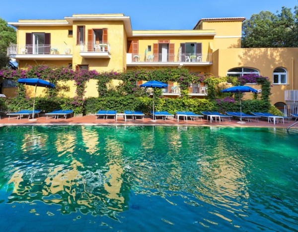 Hotel Cleopatra