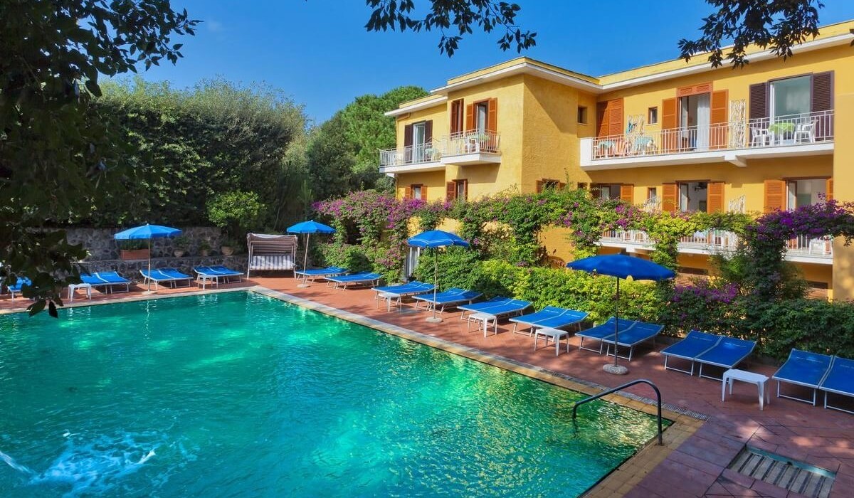 Hotel Cleopatra