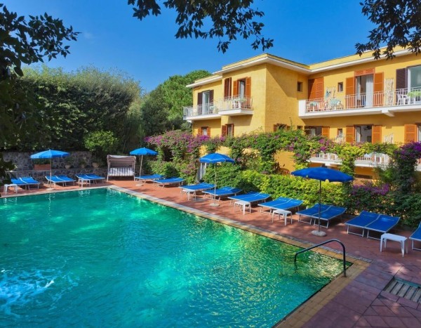 Hotel Cleopatra