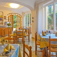 Hotel Cleopatra