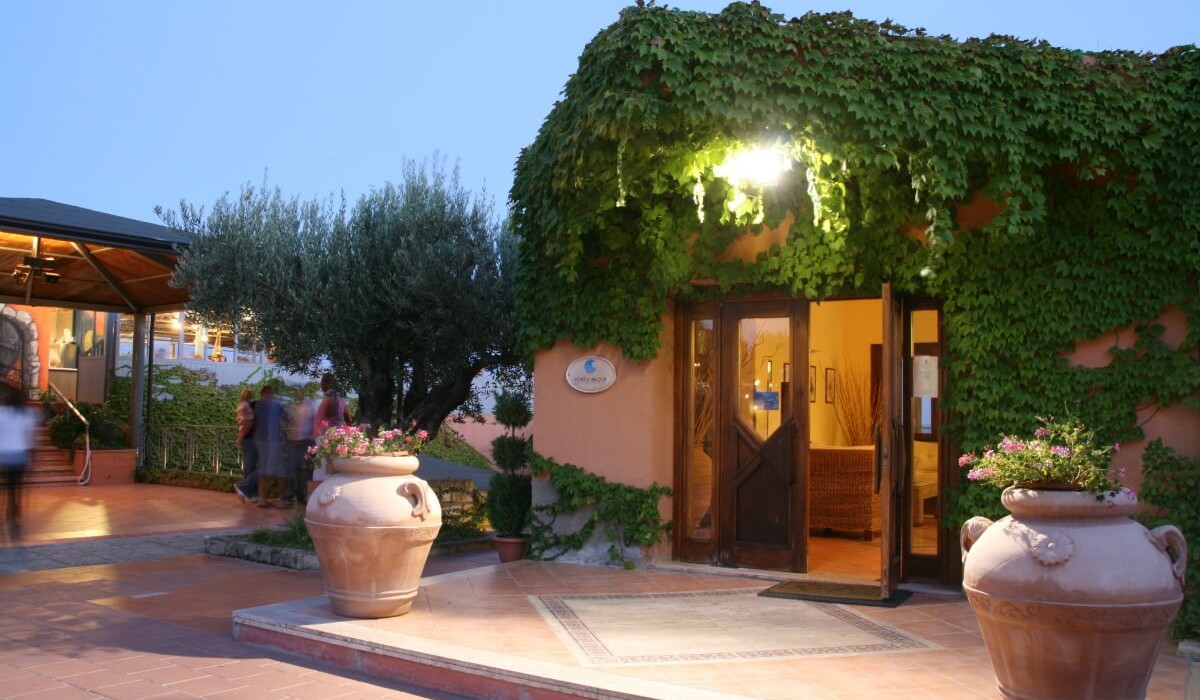 Villaggio Porto Rhoca - Ingresso del villaggio