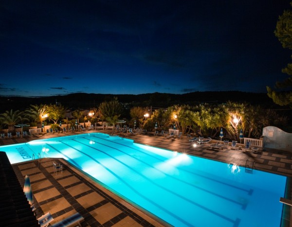 Villaggio Piano Grande Hotel