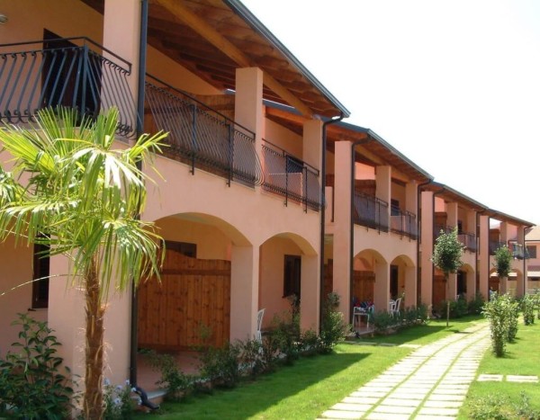 TH Porto Ada Village