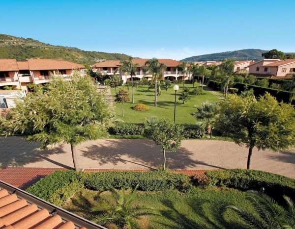 TH Porto Ada Village