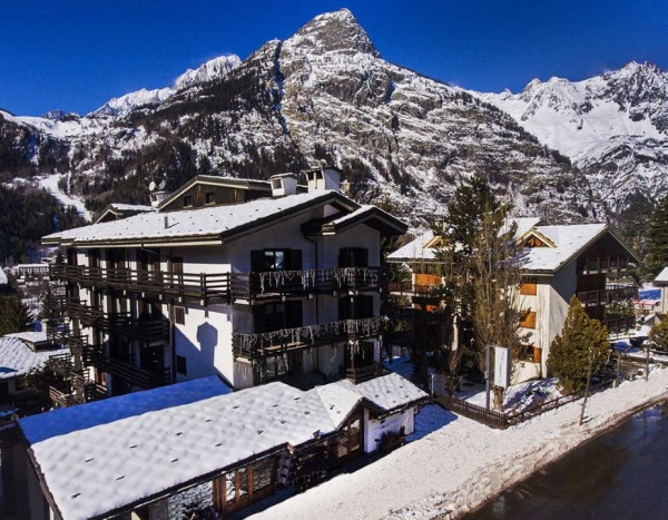 Hotel Les Jumeaux
