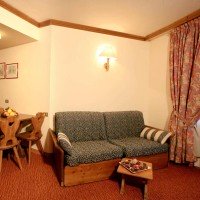 Hotel Alaska